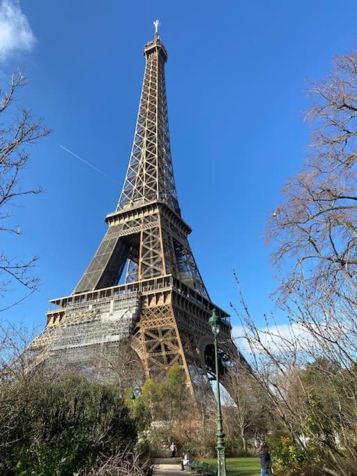 Small Studio Near Eiffel Tower Париж Екстериор снимка