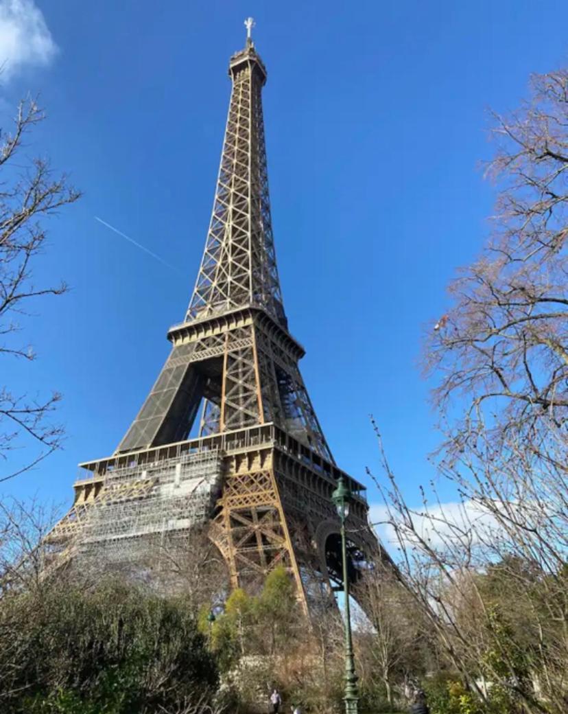 Small Studio Near Eiffel Tower Париж Екстериор снимка